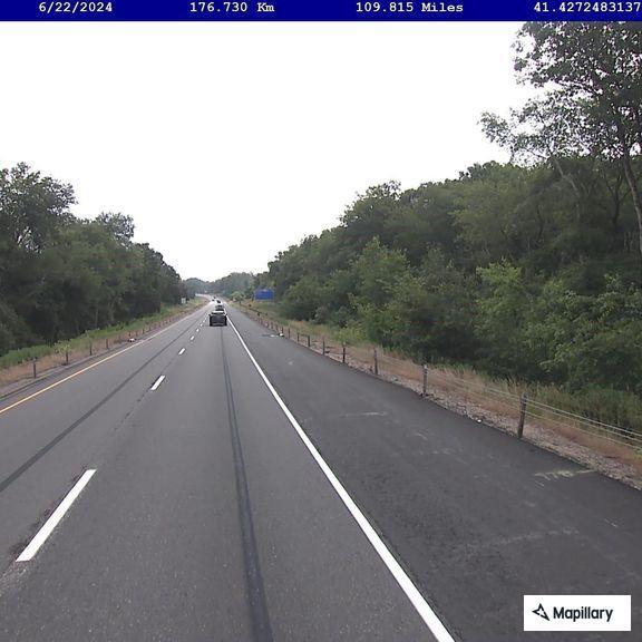 Brush fire on I-95 south before exit 92