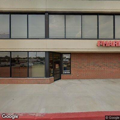 Woman acting aggressively toward shoppers at Hy-Vee