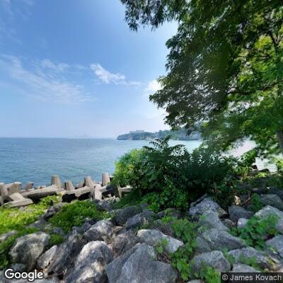 Parking congestion at Lakewood Park lot