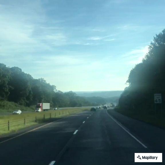 Vehicle rollover on I-84 eastbound in Middlebury