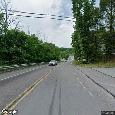 Two-car crash with possible confinement in White Mills