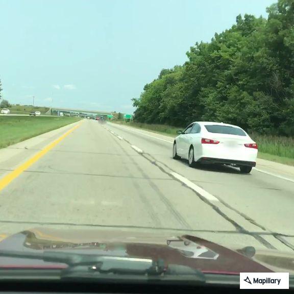 Garbage can blocking lane on Route 280 northbound