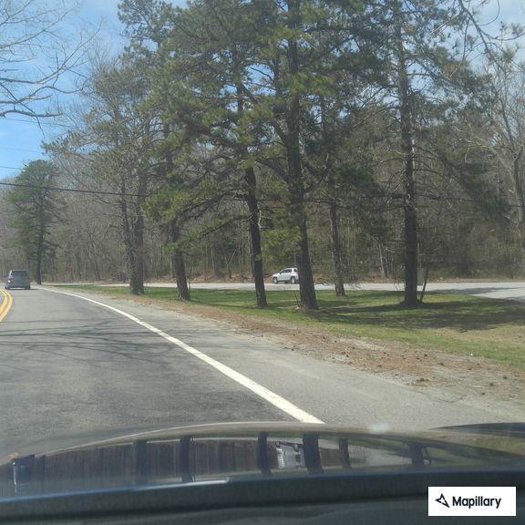 Disabled tractor trailer blocking (number withheld) Rod Road