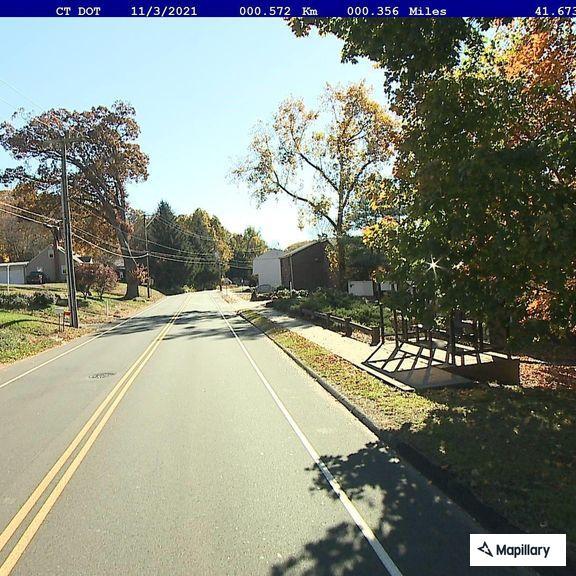 Search for suspects who ran from vehicle
