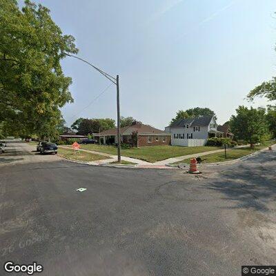 Person suffers fall injury near West 121st Street