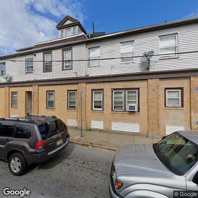 Ex-husband breaks window at Second Street apartment