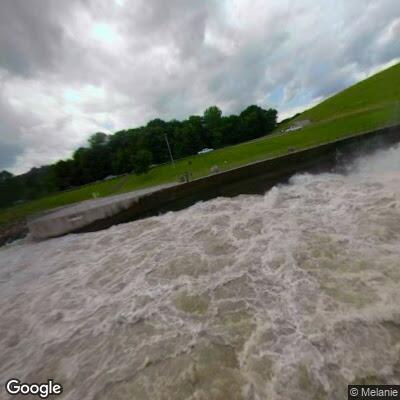 Car strikes cables on Saylorville Dam, no injuries