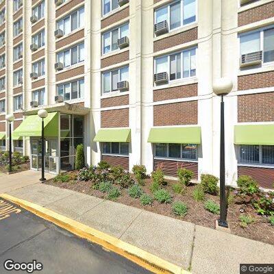 65-year-old man feels dizzy near Irving Avenue