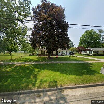 Man on golf cart in caller’s yard