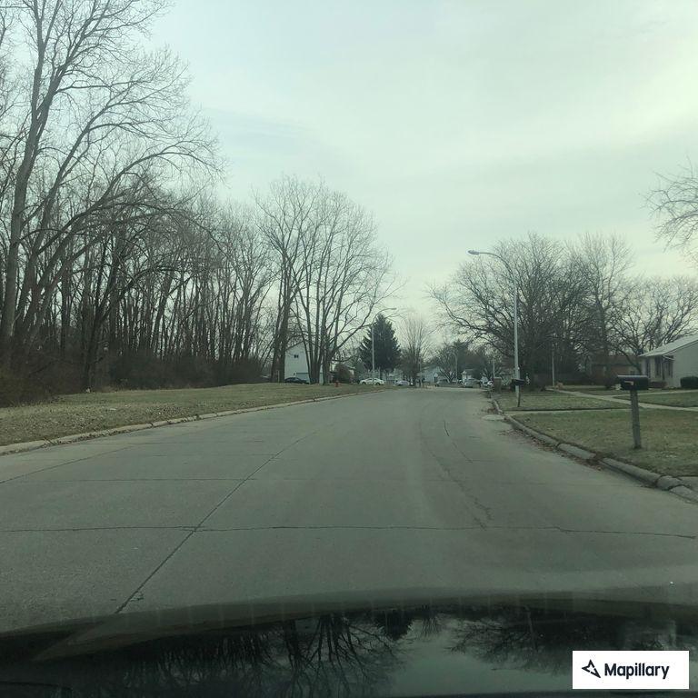 Reckless driver reported at Leroy and Bryant