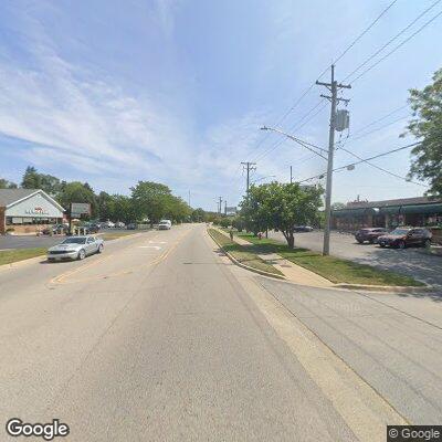 Reckless gray pickup driving erratically on Darrow Road