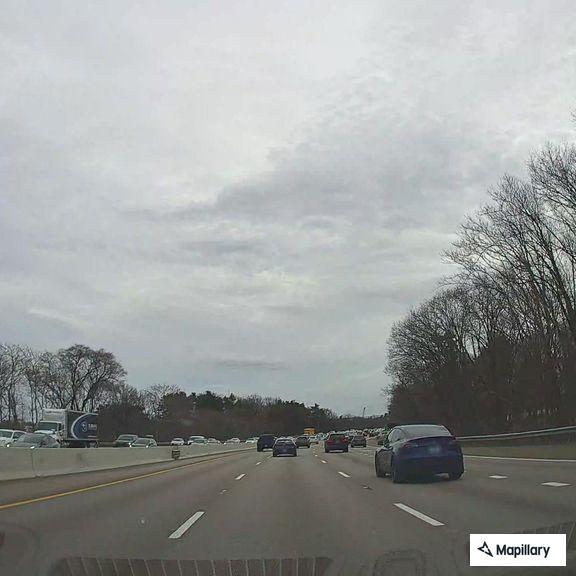 28-year-old man with chest pain on I-95 northbound
