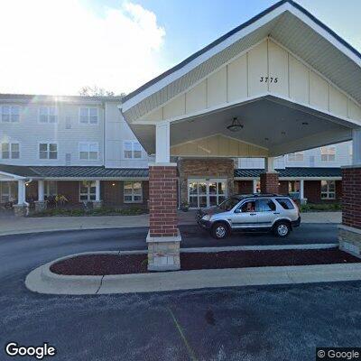Person with chest pain at Heritage Woods in Gurnee