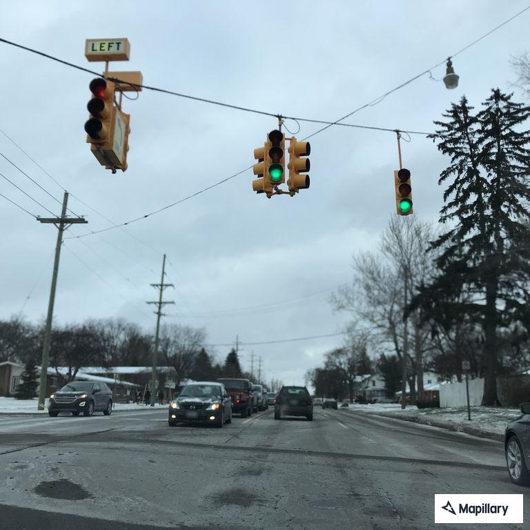 Crash at North Territorial and Sheldon roads