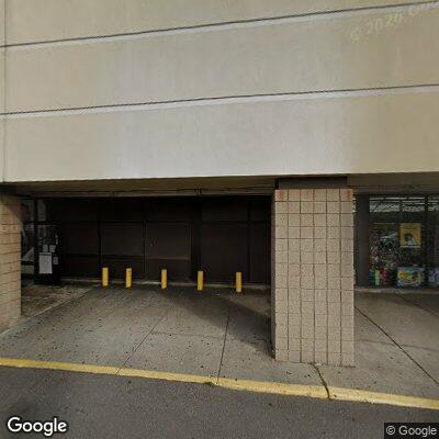 Man chasing women in parking lot near 8 Mile