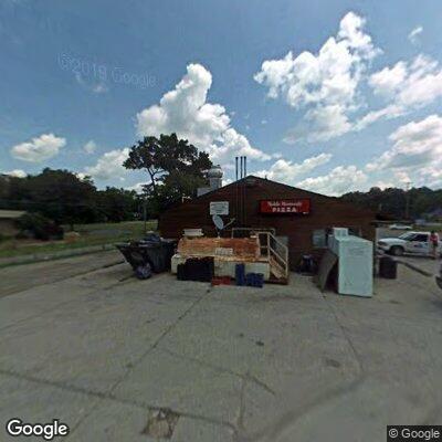 Female feeling faint at Mugg and Bob's in Gregory