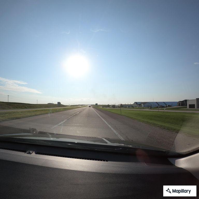 Caller follows vehicle after traffic complaint