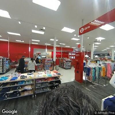 Engine dispatched to possible store fire