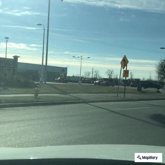person needs lift assist at 900 n cass ave