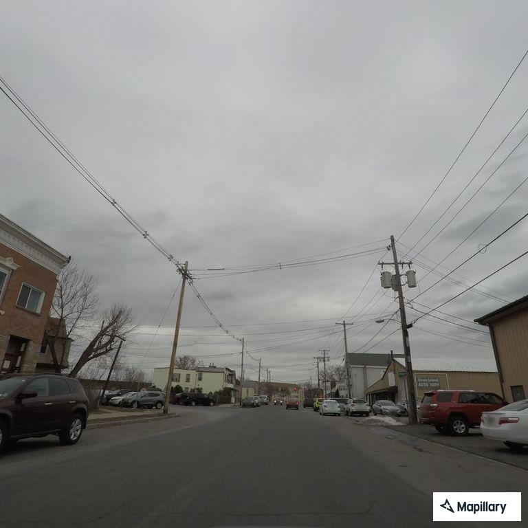 Woman reportedly pulled knife outside residence