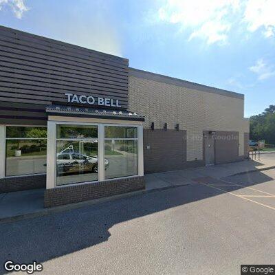 Man 25 with chest pain and altered state at Taco Bell