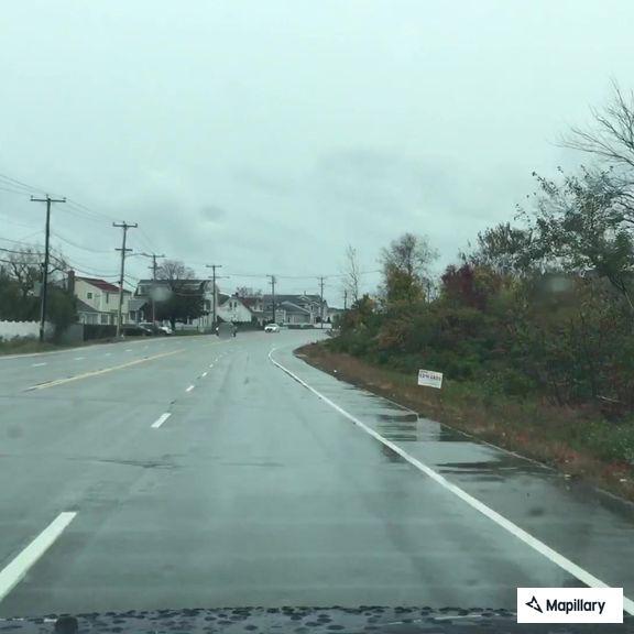 Person experiencing panic attack near Lowell Street in Seabrook