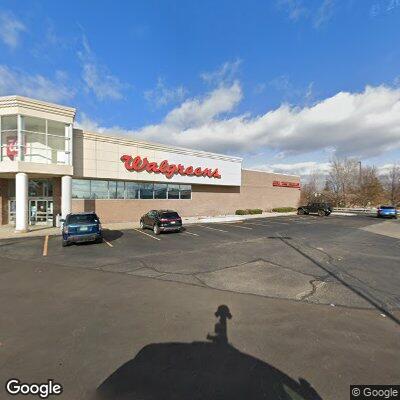 Man slumped over steering wheel in sedan at Walgreens