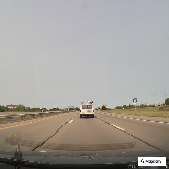 Car disabled by pothole on 290 West ramp