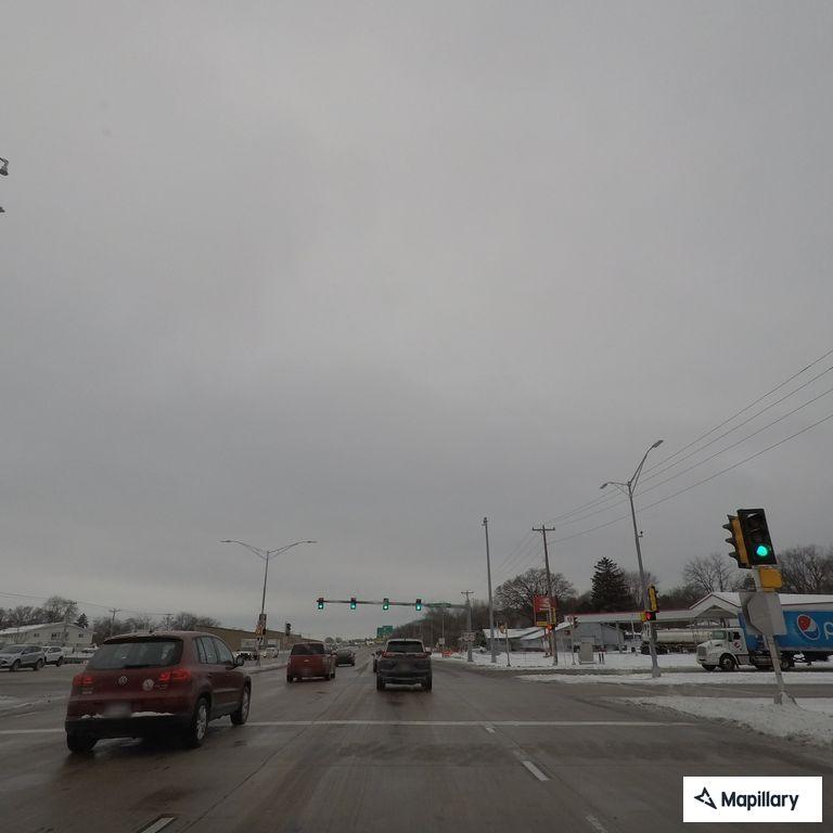 Reckless gray SUV driving north on Verona Road