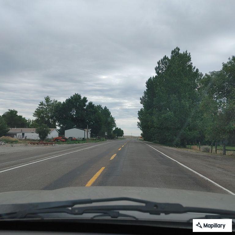 Reckless gray Honda swerving on Highway 26