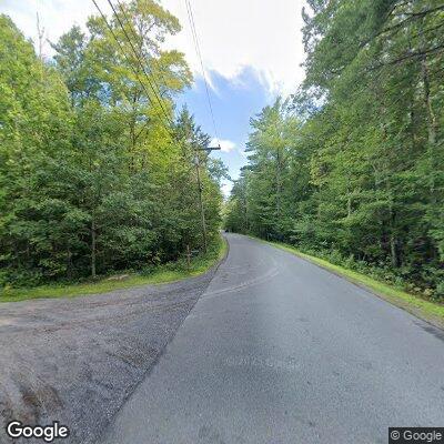 Erratic silver Jeep Compass reported on Thorndike Road