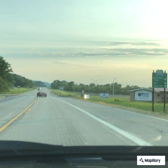 Erratic silver SUV reported on Highway 14 westbound