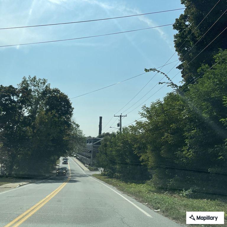 Minor crash at Chapel and Portland Avenue