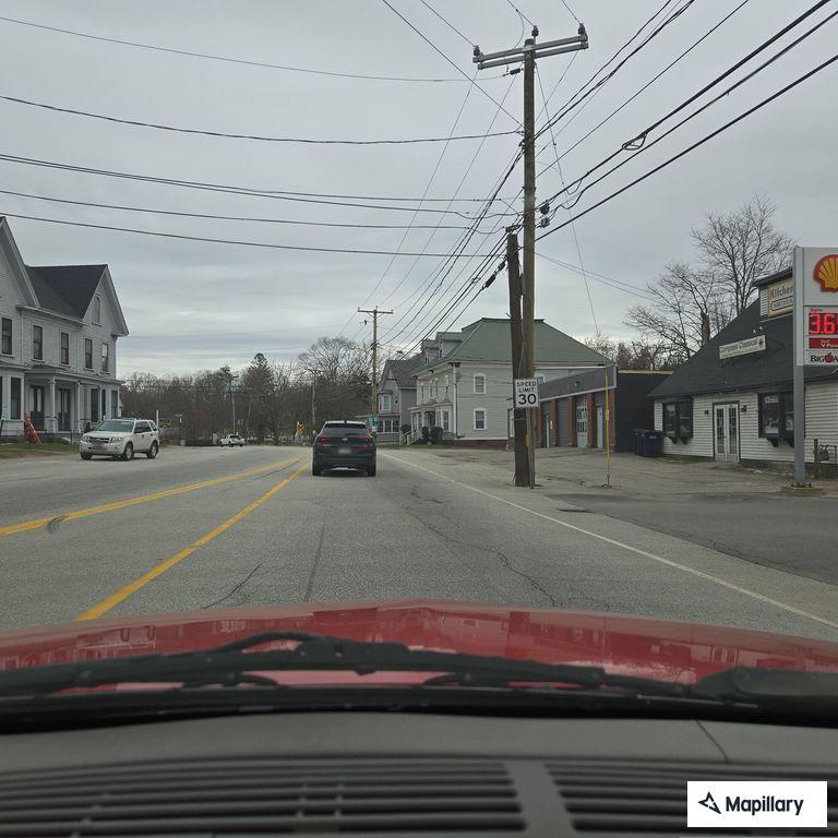 Person with breathing problems near Main Street in Tilton