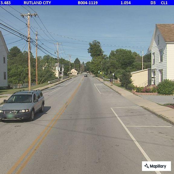 Truck alarm repeatedly sounding on State Street