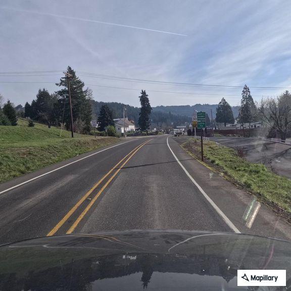Rollover crash with two injured on Highway 38