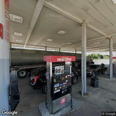 Erratic driver reported near Huron Road gas station