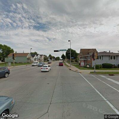 Crash injures driver’s knee at South 14th and Pennsylvania