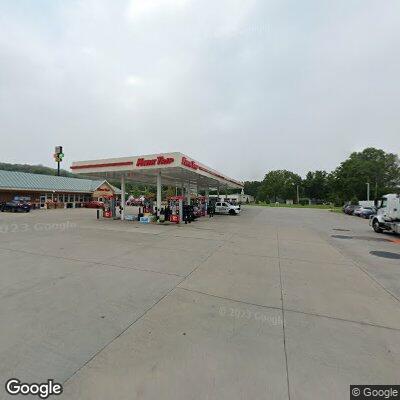 Female with shoulder pain and difficulty breathing at gas station