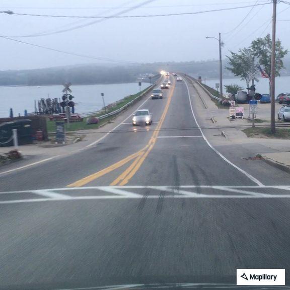 Erratic box truck reported near Wiscasset waterfront