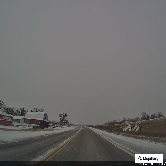 Reckless driving complaint on I-35 near Medford