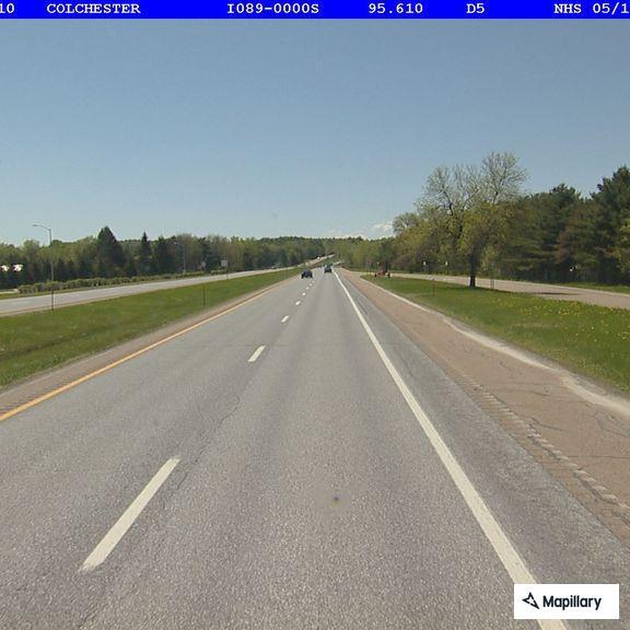 Car hits deer on interstate near Colchester weigh station