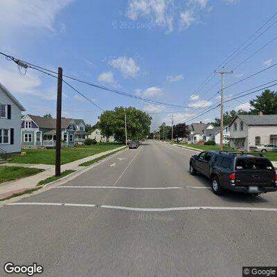 Jaywalking stop on 13th Street in Menominee