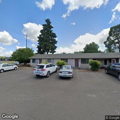 Person with breathing problem near North Cedar Street in Canby