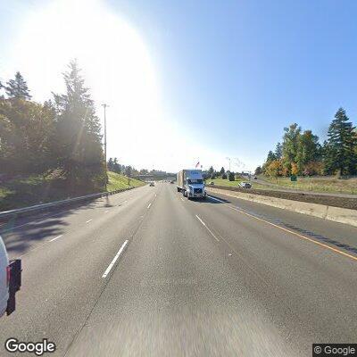 Abandoned semi-trailer on I-205 north at Gladstone