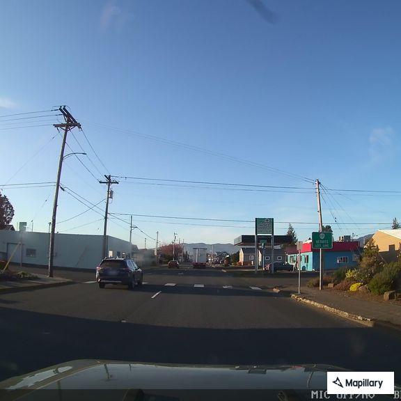 Motorcycles weaving in traffic on Highway 101