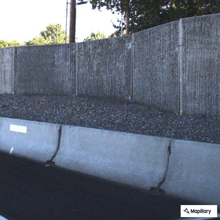Suspicious pedestrian reported on WA-240