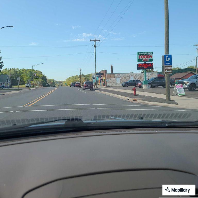 Minor vehicle collision on North Main Street