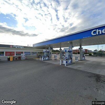 Man with breathing difficulty and chest pain outside business