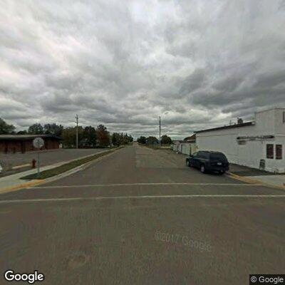 Woman hitting man and throwing items in moving car